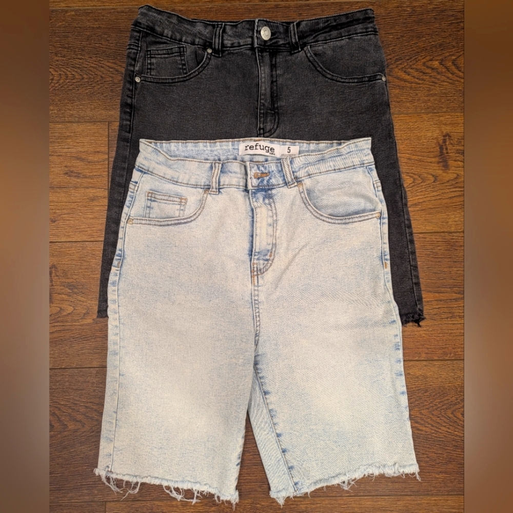 Refuge | Denim Cutoff Bermuda Shorts Size 5